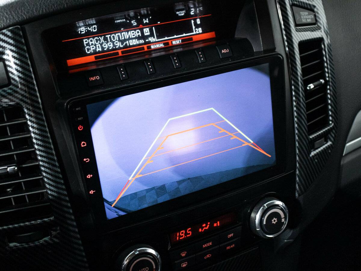 Mitsubishi Pajero IV Рестайлинг 2, 2015 Фото №14