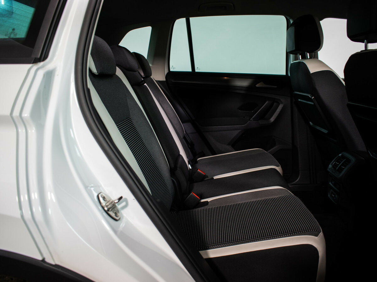Volkswagen Tiguan II, 2019 - 65 770 км. | Фото №7