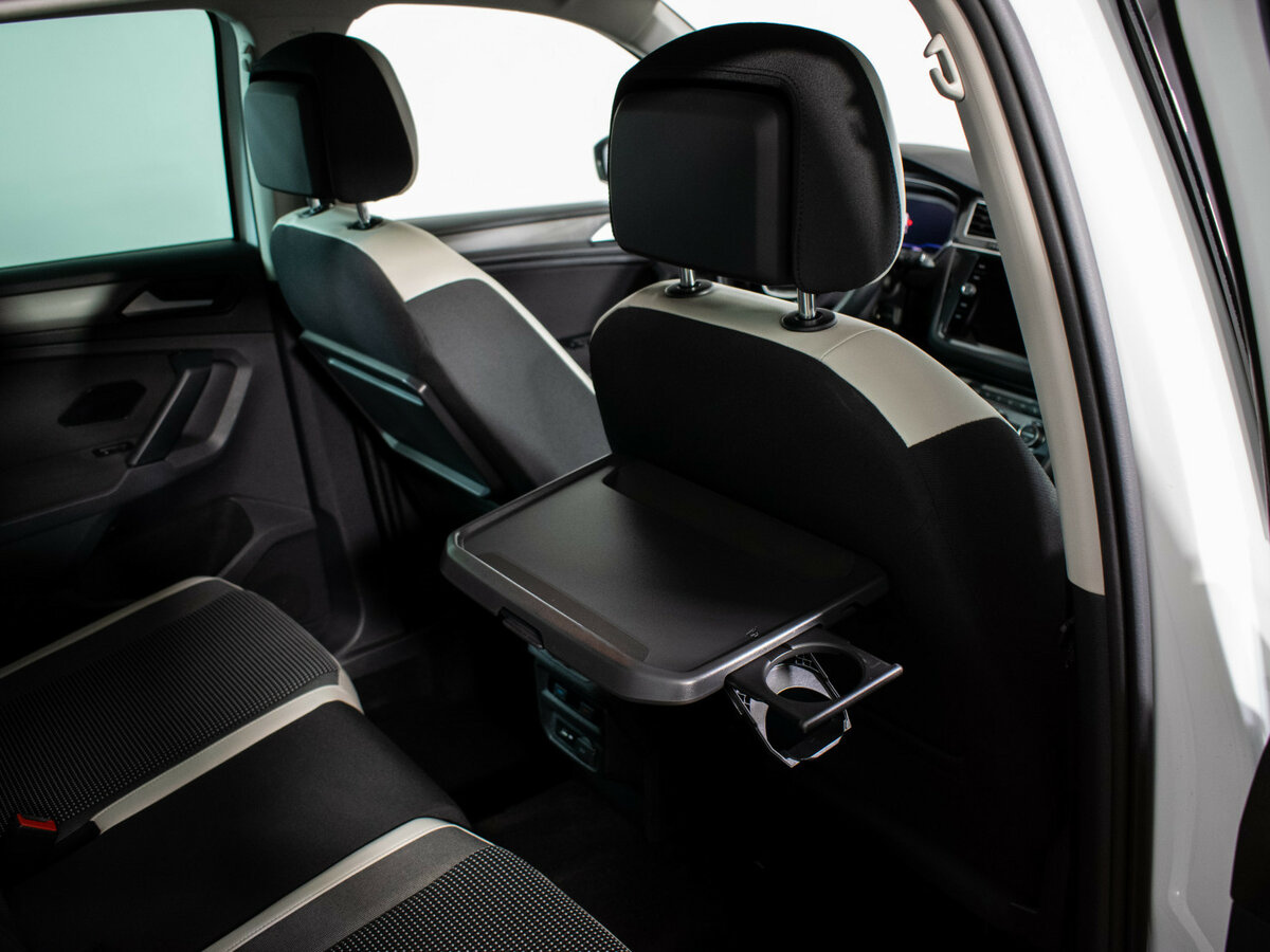 Volkswagen Tiguan II, 2019 - 65 770 км. | Фото №8