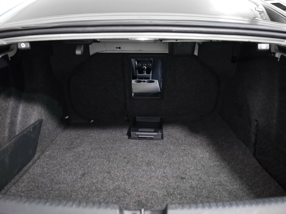 Volkswagen Jetta VI Рестайлинг, 2015 Фото №19