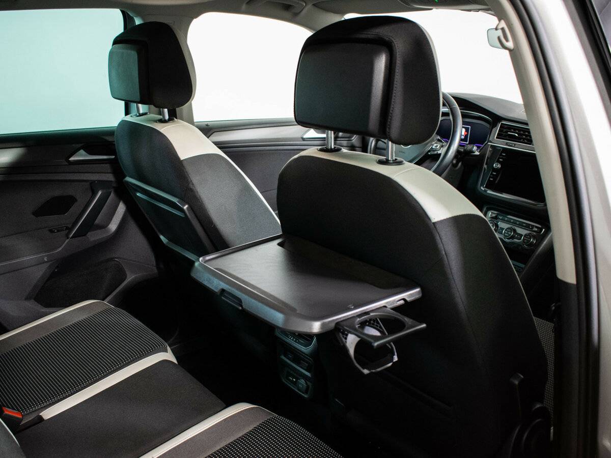 Volkswagen Tiguan II, 2019 - 110 764 км. | Фото №8