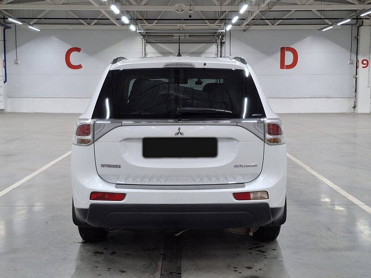 Mitsubishi Outlander III, 2013 - 206 336 км. | Фото №6