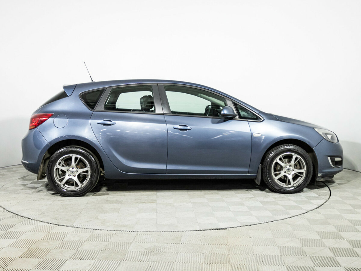 Opel Astra J Рестайлинг, 2013 - 263 591 км. | Фото №4