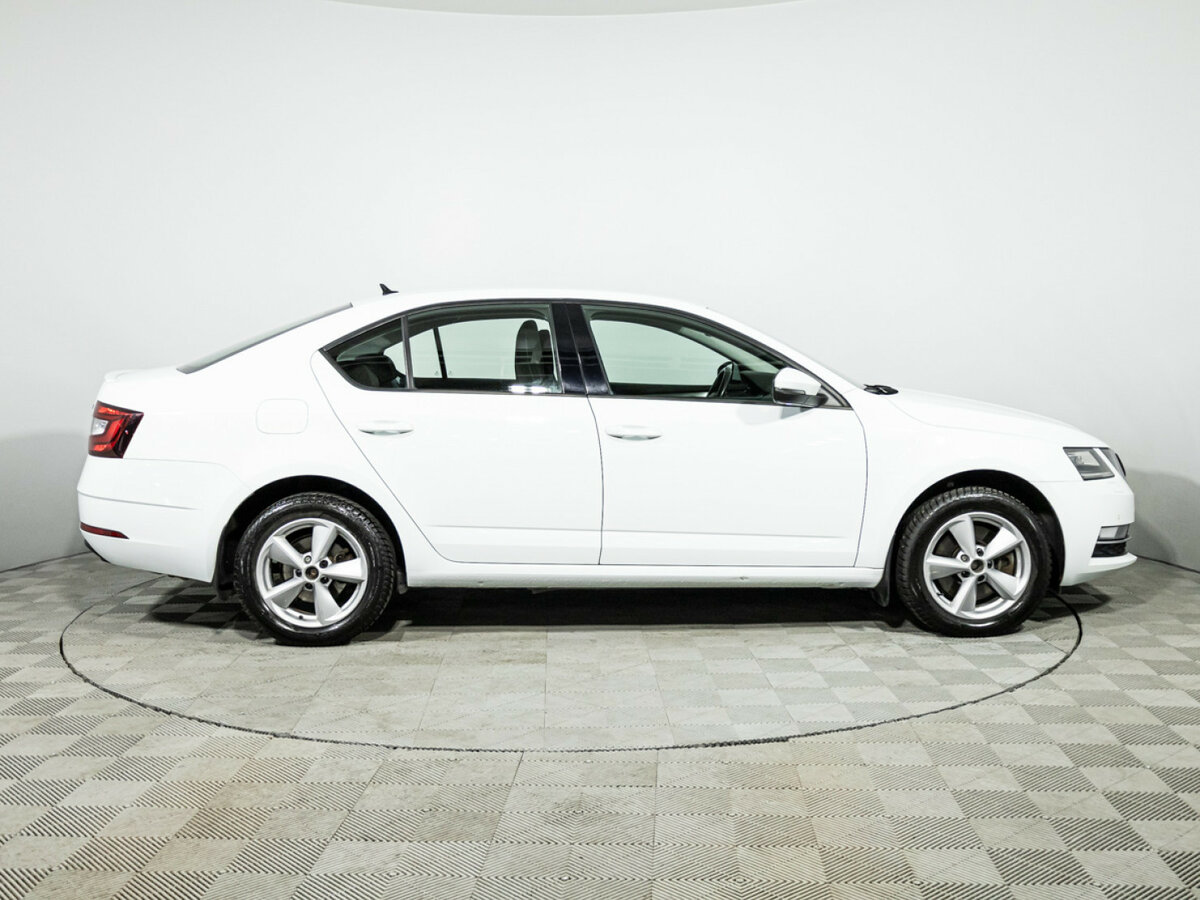 Skoda Octavia III (A7) Рестайлинг, 2017 - 94 828 км. | Фото №4