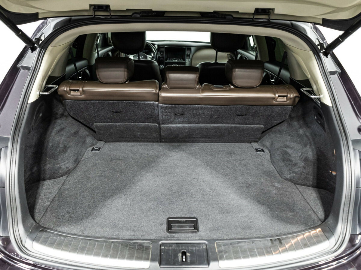 Infiniti FX37 II (S51) Рестайлинг, 2012 Фото №22
