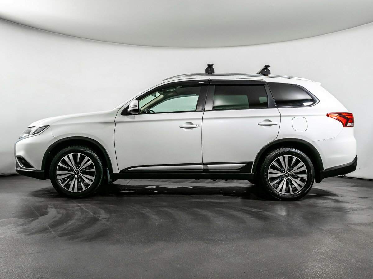 Mitsubishi Outlander III Рестайлинг 3, 2021 - 117 540 км. | Фото №8
