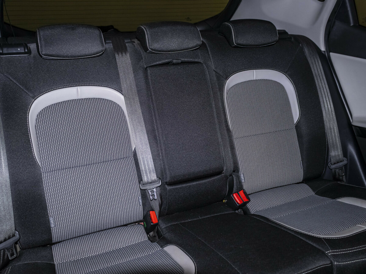 Kia Ceed II Рестайлинг, 2017 Фото №14