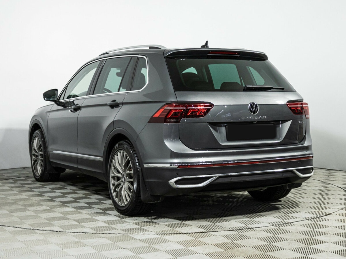 Volkswagen Tiguan II Рестайлинг, 2020 - 77 444 км. | Фото №7